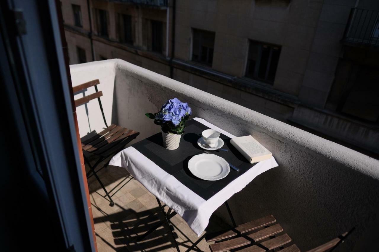 Luxury Old Town Apartment Пула Екстериор снимка